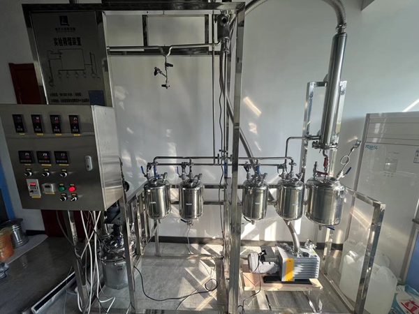 線路闆清洗溶劑回收精餾塔